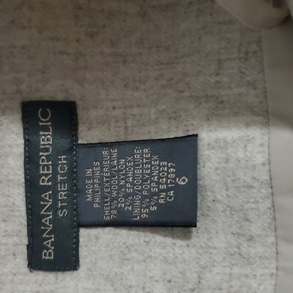 Banana Republic Ivory Slit Staight Skirt - Picture 10 of 10